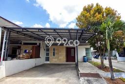 Lokasi strategis! Rumah siap huni disewakan di Bojongsoang LB 100m2 Lokasi strategis! Rumah siap huni disewakan di Bojongsoang LB 100m2