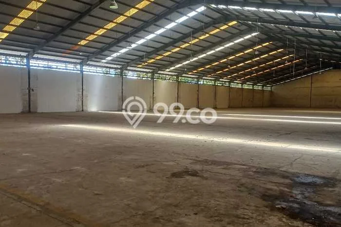Gudang Disewa di Margaasih, Bandung, LT 30000m2 / LB 3960m2 Gudang Disewa di Margaasih, Bandung, LT 30000m2 / LB 3960m2