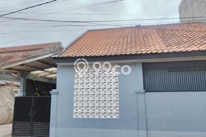 Rumah Modern Cantik 2 KT Bisa Langsung Pindah di Kiaracondong Rumah Modern Cantik 2 KT Bisa Langsung Pindah di Kiaracondong