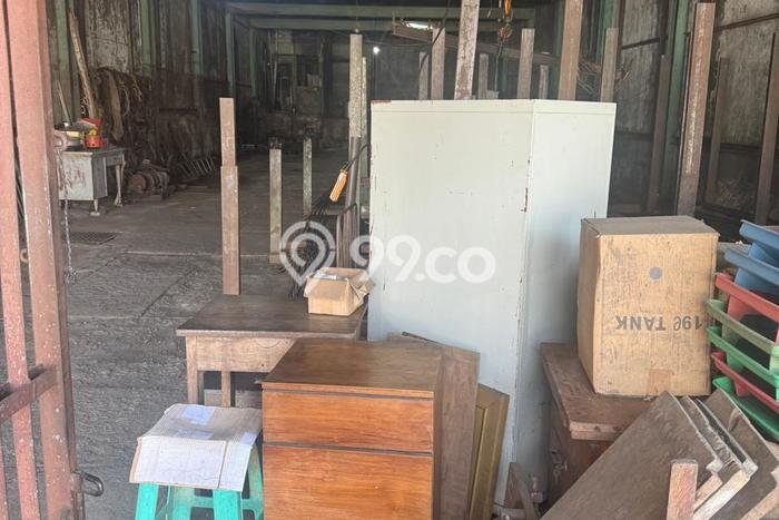 Gudang Disewakan di Kawasan Ramai Tebet, Jakarta Selatan Gudang Disewakan di Kawasan Ramai Tebet, Jakarta Selatan