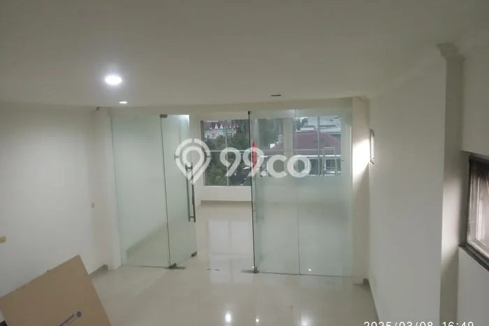 Disewakan Ruko di Pusat Kota Jakarta Barat Ramai Strategis Disewakan Ruko di Pusat Kota Jakarta Barat Ramai Strategis