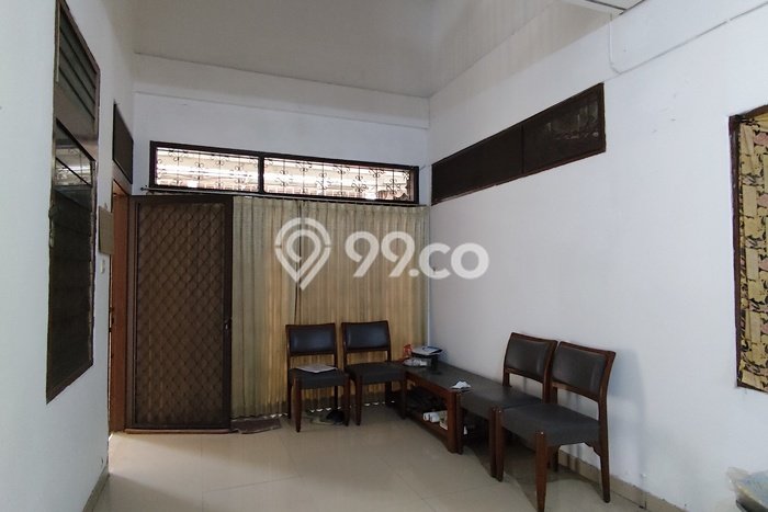 Rumah Luas Asri 4 KT Siap Huni di Petojo Jakarta Pusat Rumah Luas Asri 4 KT Siap Huni di Petojo Jakarta Pusat