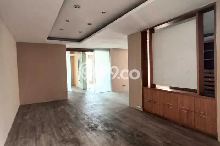 Disewakan! Rumah 10 Kamar Tidur &
4 Kamar Mandi di Muara Karang, Jakarta Utara Disewakan! Rumah 10 Kamar Tidur &
4 Kamar Mandi di Muara Karang, Jakarta Utara