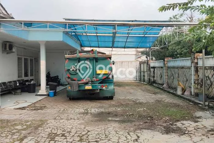 Disewakan Gudang komersial di Cipayung luas bangunan 300m2 Disewakan Gudang komersial di Cipayung luas bangunan 300m2