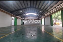 Unit Gudang Disewa Lokasi Cakung, Jakarta Timur Spesifikasi Luas Bangunan 4000m2 Unit Gudang Disewa Lokasi Cakung, Jakarta Timur Spesifikasi Luas Bangunan 4000m2