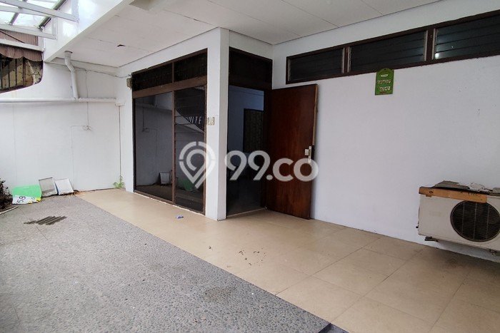 Rumah Luas Asri 4 KT Siap Huni di Petojo Jakarta Pusat Rumah Luas Asri 4 KT Siap Huni di Petojo Jakarta Pusat