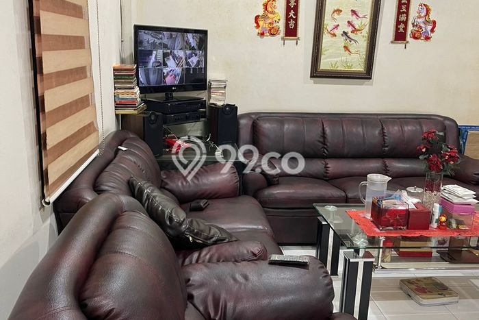 Unit Ruko Disewa Lokasi Pademangan, Jakarta Utara Spesifikasi Luas Bangunan 189m2 Unit Ruko Disewa Lokasi Pademangan, Jakarta Utara Spesifikasi Luas Bangunan 189m2