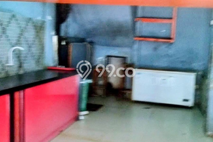 Disewakan Ruko komersial di Pademangan luas bangunan 227m2 Disewakan Ruko komersial di Pademangan luas bangunan 227m2