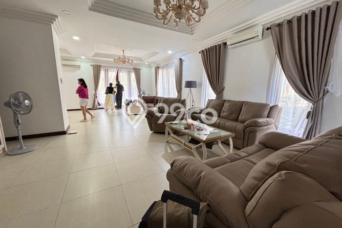 SEWA TERBAIK! Vila Kawasan , Area 0m2m², Dekat ke Pusat Kota SEWA TERBAIK! Vila Kawasan , Area 0m2m², Dekat ke Pusat Kota