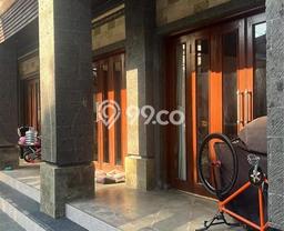 Vila Strategis Kawasan , Area 430m2m², Lokasi Strategis dengan akses bagus Vila Strategis Kawasan , Area 430m2m², Lokasi Strategis dengan akses bagus