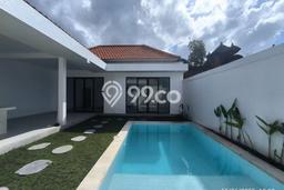 Hunian Mewah Siap Huni LT 300m2 di Canggu, Badung Hunian Mewah Siap Huni LT 300m2 di Canggu, Badung