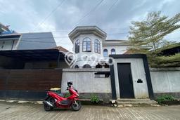 PROMO SPESIAL! Rumah Siap Huni lokasi Antapani, Bandung, LT 339m² Bangunan 400m² PROMO SPESIAL! Rumah Siap Huni lokasi Antapani, Bandung, LT 339m² Bangunan 400m²
