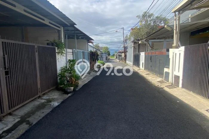Jual Rumah Strategis Bagus Punya 3 KT di Arcamanik Bandung SHM Jual Rumah Strategis Bagus Punya 3 KT di Arcamanik Bandung SHM