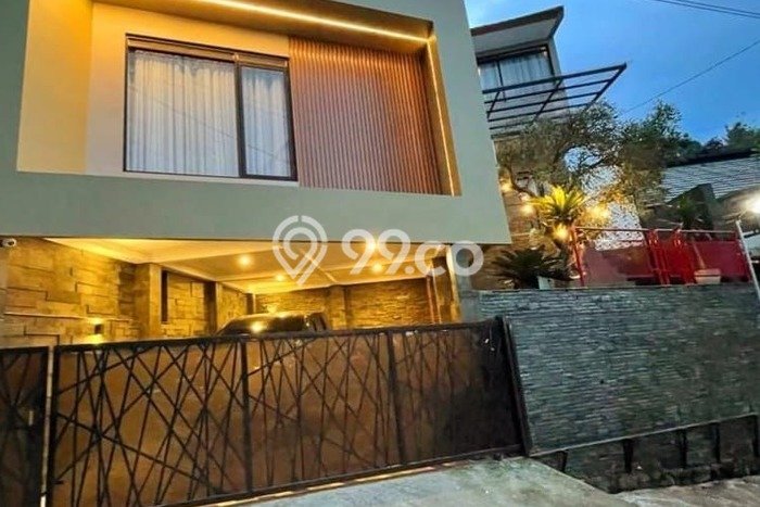 Dijual Hunian Rumah Nyaman 5 Kamar di Cibeunying, Bandung Dijual Hunian Rumah Nyaman 5 Kamar di Cibeunying, Bandung