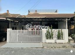 Jual Rumah Favorit Siap Huni LB 250m2 di Balikpapan Selatan, Balikpapan Jual Rumah Favorit Siap Huni LB 250m2 di Balikpapan Selatan, Balikpapan
