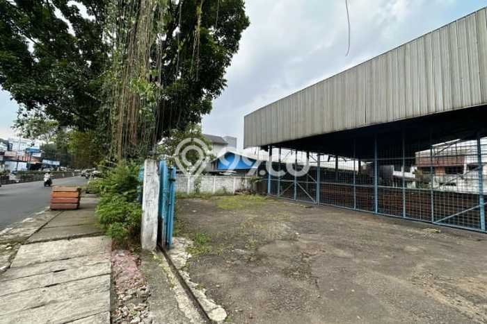 Unit Gudang Dijual di Bandung LT 2580m2 & LB 1512m2 Unit Gudang Dijual di Bandung LT 2580m2 & LB 1512m2