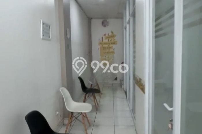 FOR RENT! Ruko di Mekar Wangi Cocok untuk Bisnis 165m2 FOR RENT! Ruko di Mekar Wangi Cocok untuk Bisnis 165m2