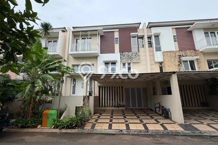 Rumah Luxury Modern Tanpa Renovasi di Summarecon Bekasi Bekasi Rumah Luxury Modern Tanpa Renovasi di Summarecon Bekasi Bekasi