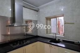 For Sale! Luxury House LT 220m2 Desain Modern di Kota Wisata For Sale! Luxury House LT 220m2 Desain Modern di Kota Wisata