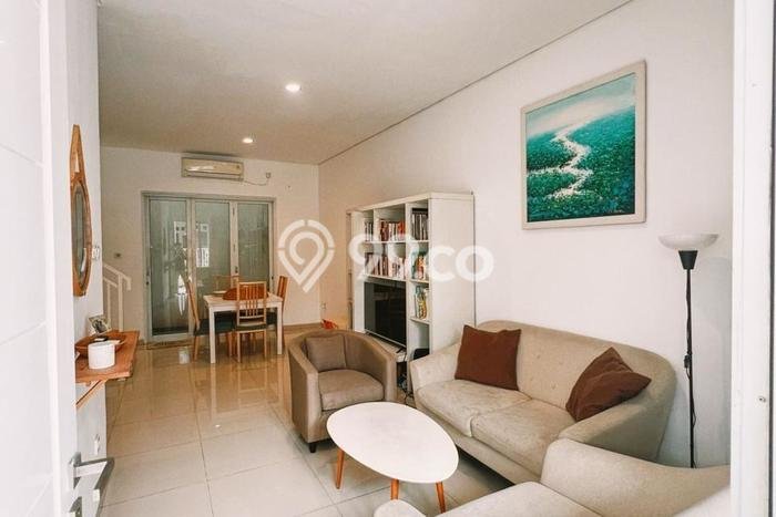 Rumah Minimalis 3 KT di Graha Bintaro Jakarta Selatan Semi Furnished Rumah Minimalis 3 KT di Graha Bintaro Jakarta Selatan Semi Furnished