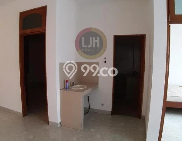 Rumah Cantik Siap Huni Di Kelapa Gading Luas 280m2 Lokasi Strategis Rumah Cantik Siap Huni Di Kelapa Gading Luas 280m2 Lokasi Strategis