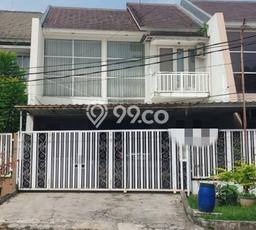 For Sale Rumah Mewah Exclusive di Serpong Utara, Tangerang Selatan For Sale Rumah Mewah Exclusive di Serpong Utara, Tangerang Selatan