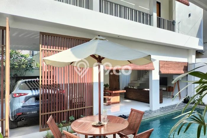 Jual Rumah Luas Elegan Dengan View Eksklusif di Jimbaran, Badung Jual Rumah Luas Elegan Dengan View Eksklusif di Jimbaran, Badung