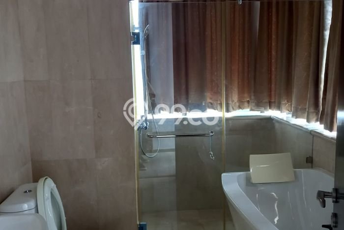 Disewakan Apartemen Ekonomis 3 BR di Sudirman Jakarta Selatan Disewakan Apartemen Ekonomis 3 BR di Sudirman Jakarta Selatan