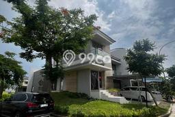 Jual Rumah Mewah Megah Dengan View Eksklusif di Pantai Indah Kapuk, Jakarta Utara Jual Rumah Mewah Megah Dengan View Eksklusif di Pantai Indah Kapuk, Jakarta Utara
