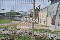 Lahan Dijual Lokasi Pinang, Tangerang dengan Luas Tanah 3000m2 dan Status - Lahan Dijual Lokasi Pinang, Tangerang dengan Luas Tanah 3000m2 dan Status -