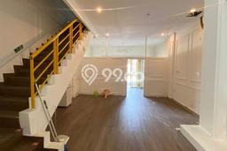 LOKASI TERBAIK! Ruko Kawasan BSD, Luas 140m², Lokasi Strategis LOKASI TERBAIK! Ruko Kawasan BSD, Luas 140m², Lokasi Strategis