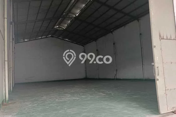 Disewakan Gudang di Pusat Kota Tangerang Ramai Strategis Disewakan Gudang di Pusat Kota Tangerang Ramai Strategis