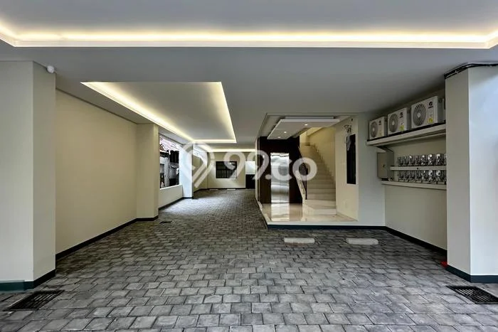 Untuk Dijual Kost di Senen, Jakarta Pusat, 18 KT, 18 KM, Luas 632m2 Untuk Dijual Kost di Senen, Jakarta Pusat, 18 KT, 18 KM, Luas 632m2
