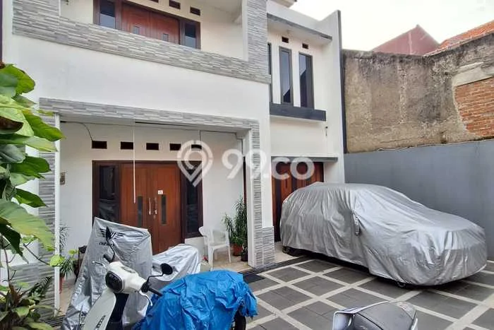 Dijual Rumah Kost di Cirendeu, Jakarta Selatan, 5 KT, 4 KM, Bangunan 200m2 Dijual Rumah Kost di Cirendeu, Jakarta Selatan, 5 KT, 4 KM, Bangunan 200m2