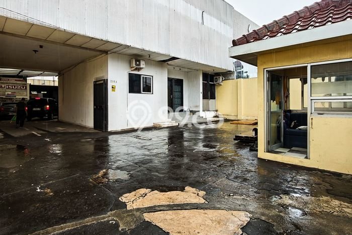 Komersial Bagus Dijual LB 1200m2 Lokasi Strategis Jakarta Timur Area Cocok untuk Berbisnis Komersial Bagus Dijual LB 1200m2 Lokasi Strategis Jakarta Timur Area Cocok untuk Berbisnis