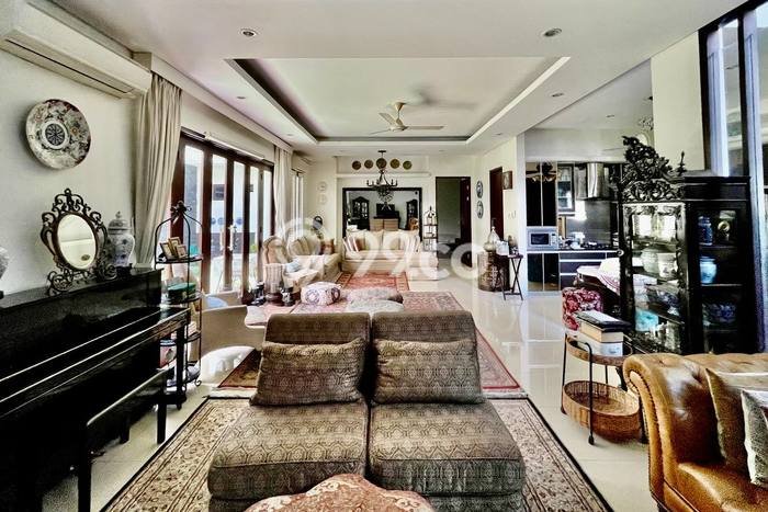 Rumah Elit Modern Tanpa Renovasi di Mampang Jakarta Selatan Rumah Elit Modern Tanpa Renovasi di Mampang Jakarta Selatan