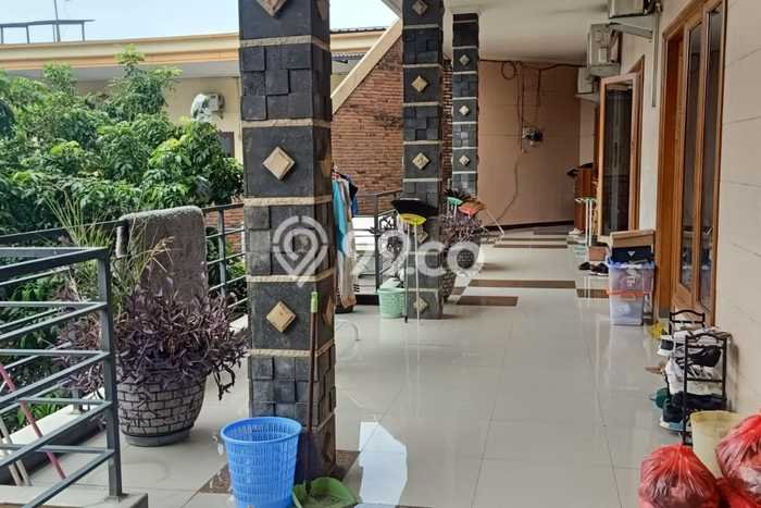 Dijual Kost 10 Kamar di Surabaya untuk Aset Anda Dijual Kost 10 Kamar di Surabaya untuk Aset Anda