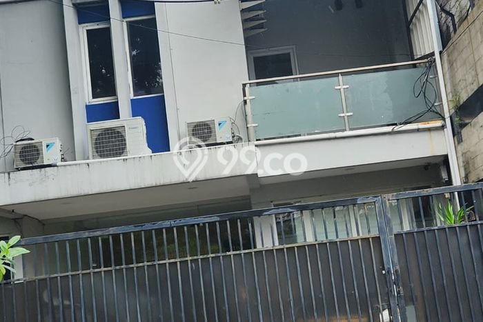 Kantor Dijual di Prime Area Jakarta Barat Luas 400m2 Kantor Dijual di Prime Area Jakarta Barat Luas 400m2