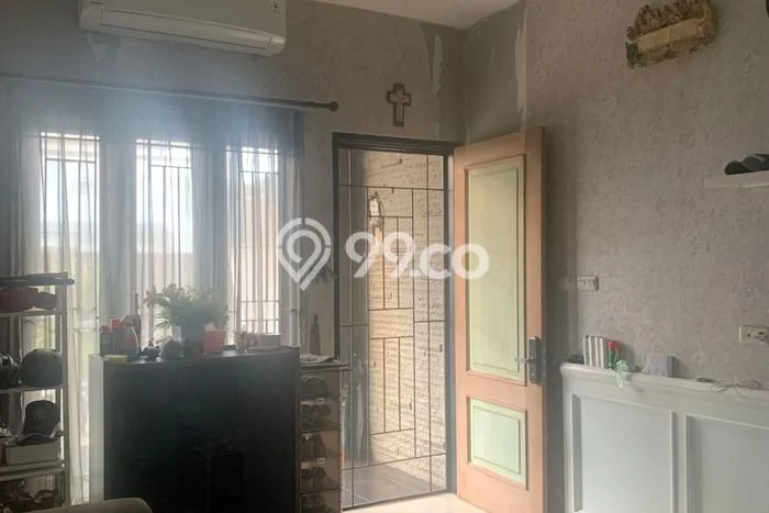 Dijual Rumah Eksklusif 4 KT di Duri Kosambi, Jakarta Barat Dijual Rumah Eksklusif 4 KT di Duri Kosambi, Jakarta Barat