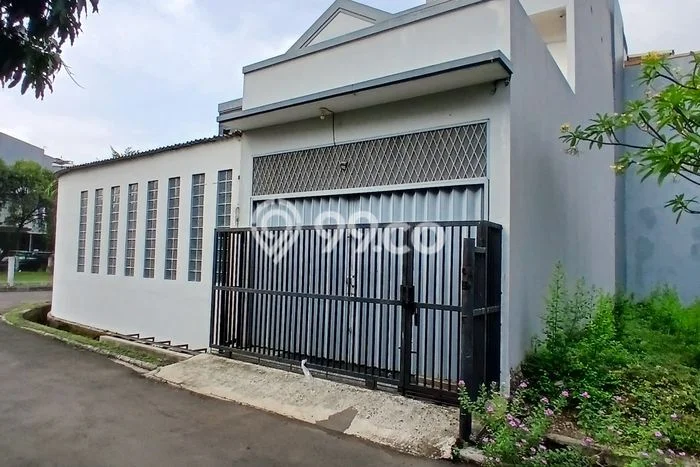 Hunian Mewah LB 193m2 Siap Huni Desain Elegan di Semanan, Jakarta Barat Hunian Mewah LB 193m2 Siap Huni Desain Elegan di Semanan, Jakarta Barat