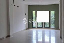 LOKASI PREMIUM! Ruko di , Luas 64m2m², Lokasi Komersial LOKASI PREMIUM! Ruko di , Luas 64m2m², Lokasi Komersial