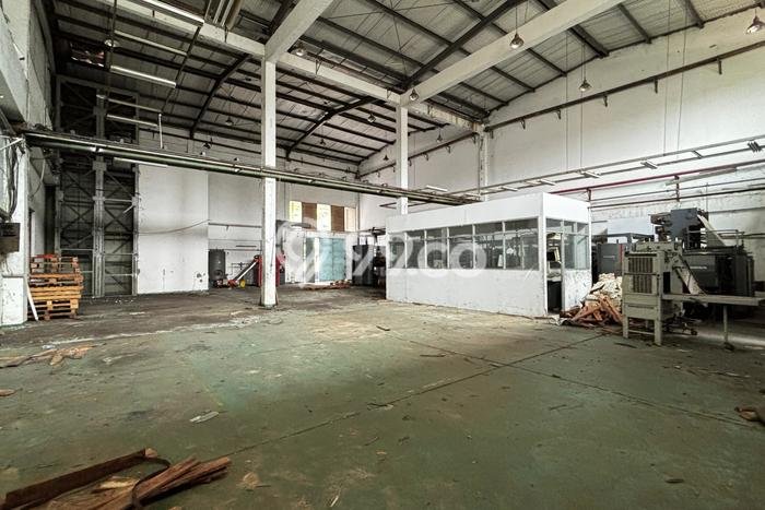 Unit Pabrik Dijual di Jatinegara Jakarta Timur Luas Tanah 5770m2, Luas Bangunan 3845m2 Unit Pabrik Dijual di Jatinegara Jakarta Timur Luas Tanah 5770m2, Luas Bangunan 3845m2