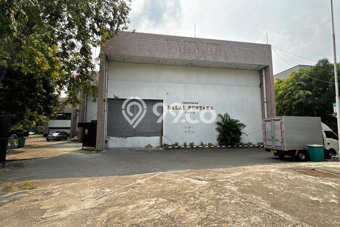 Unit Pabrik Dijual di Jatinegara Jakarta Timur Luas Tanah 5770m2, Luas Bangunan 3845m2 Unit Pabrik Dijual di Jatinegara Jakarta Timur Luas Tanah 5770m2, Luas Bangunan 3845m2