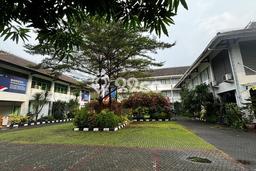 Kantor Bagus LT 4653m2 LB 3086m2 Dijual di Matraman Jakarta Timur Kantor Bagus LT 4653m2 LB 3086m2 Dijual di Matraman Jakarta Timur