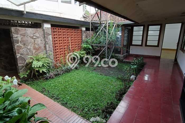 SEGERA MILIKI! Rumah area Bandung Wetan, Bandung, Luas 266m2m² Bangunan 175m2m² SEGERA MILIKI! Rumah area Bandung Wetan, Bandung, Luas 266m2m² Bangunan 175m2m²
