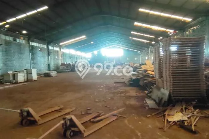 Gudang Dijual di Bojongsoang LT 43781m2, LB 12256m2 untuk Investasi Gudang Dijual di Bojongsoang LT 43781m2, LB 12256m2 untuk Investasi