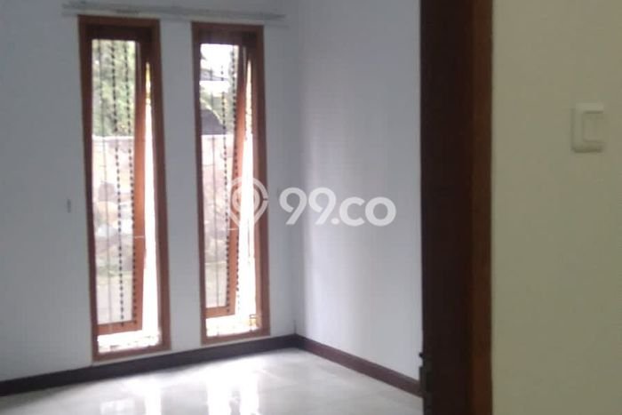 Sewa Rumah Harga Terjangkau di Turangga Bandung Punya 4 KT Sewa Rumah Harga Terjangkau di Turangga Bandung Punya 4 KT