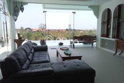 Rumah Elit LB 600m2 Siap Pakai Desain Elegan di Ungasan, Badung Rumah Elit LB 600m2 Siap Pakai Desain Elegan di Ungasan, Badung