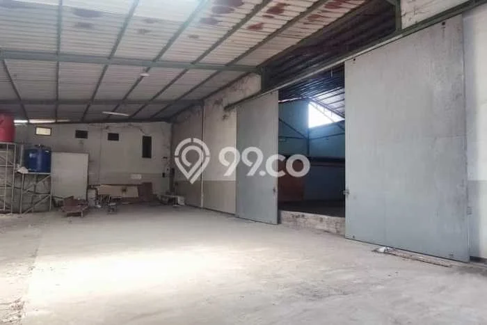 Disewakan Gudang di Kawasan Ramai Pasir Koja Luas 1500m2 Disewakan Gudang di Kawasan Ramai Pasir Koja Luas 1500m2