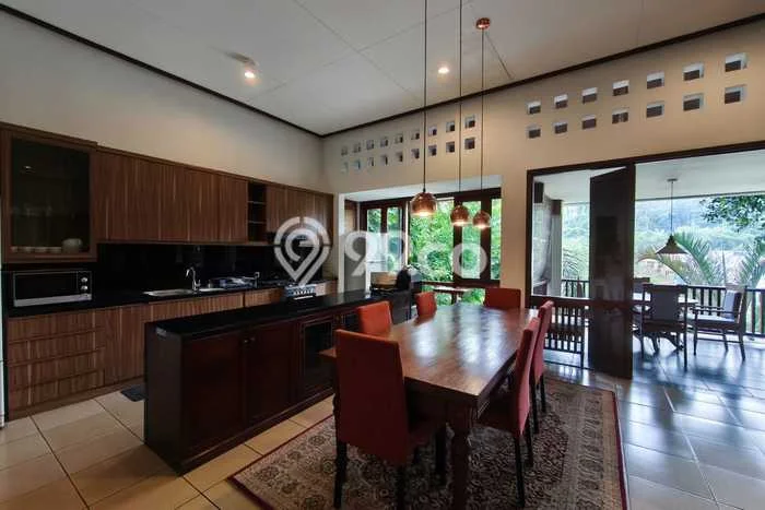 Disewakan Rumah Murah di ciumbuleuit Bandung Punya 3 KT Disewakan Rumah Murah di ciumbuleuit Bandung Punya 3 KT